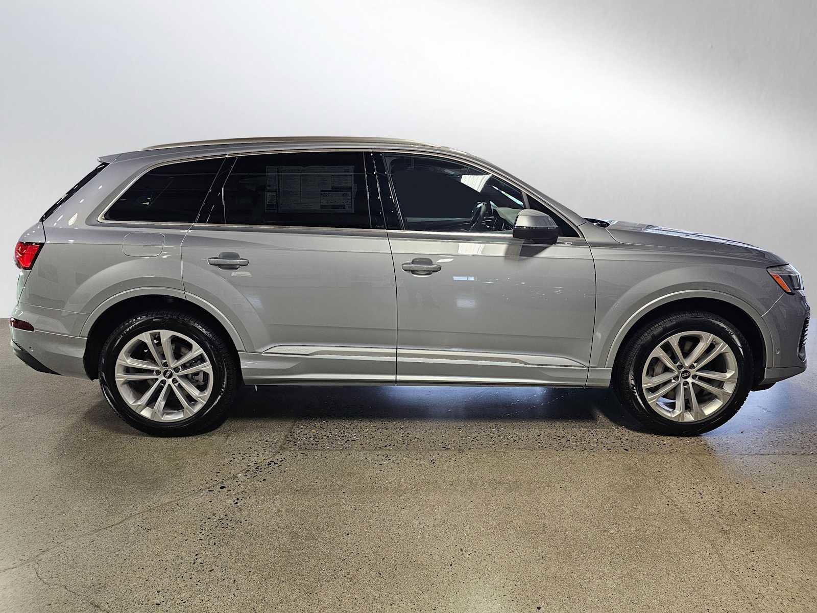 New 2026 Audi Q7 2.0T Premium Plus image 8