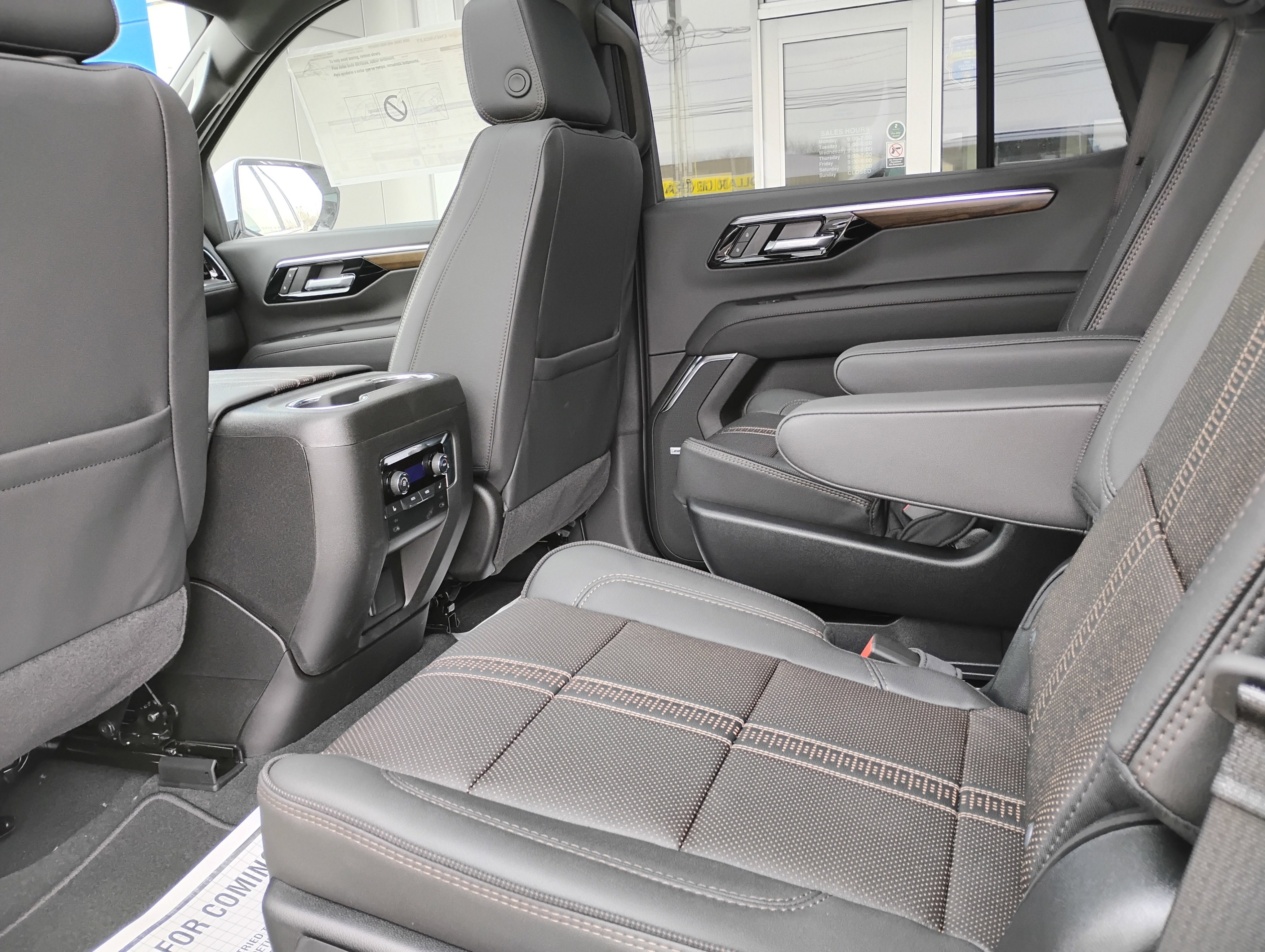 New 2026 Chevrolet Tahoe High Country w/ Sun And Tow Package image 17