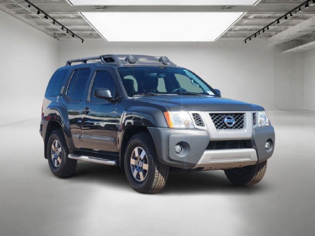 Used 2013 Nissan Xterra PRO-4X w/ Pro-4x Leather Pkg AWD/4WD image 8