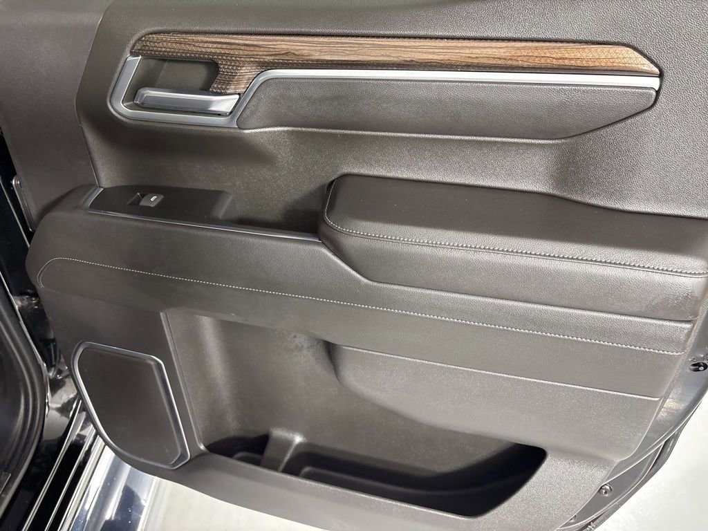 Used 2022 Chevrolet Silverado 1500 LT w/ LPO, Chrome Package image 26