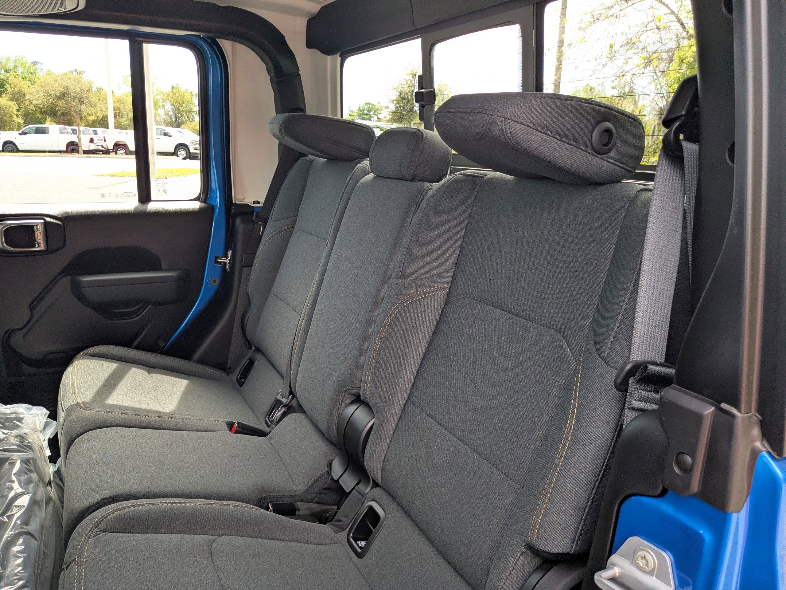 New 2026 Jeep Gladiator Sport image 13