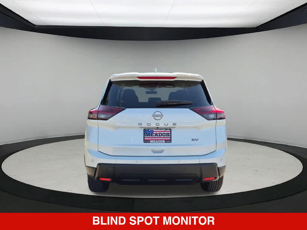 Used 2024 Nissan Rogue SV FWD image 6