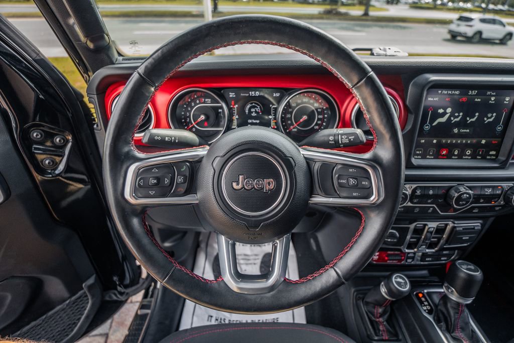 Used 2022 Jeep Wrangler Unlimited Rubicon AWD/4WD image 21