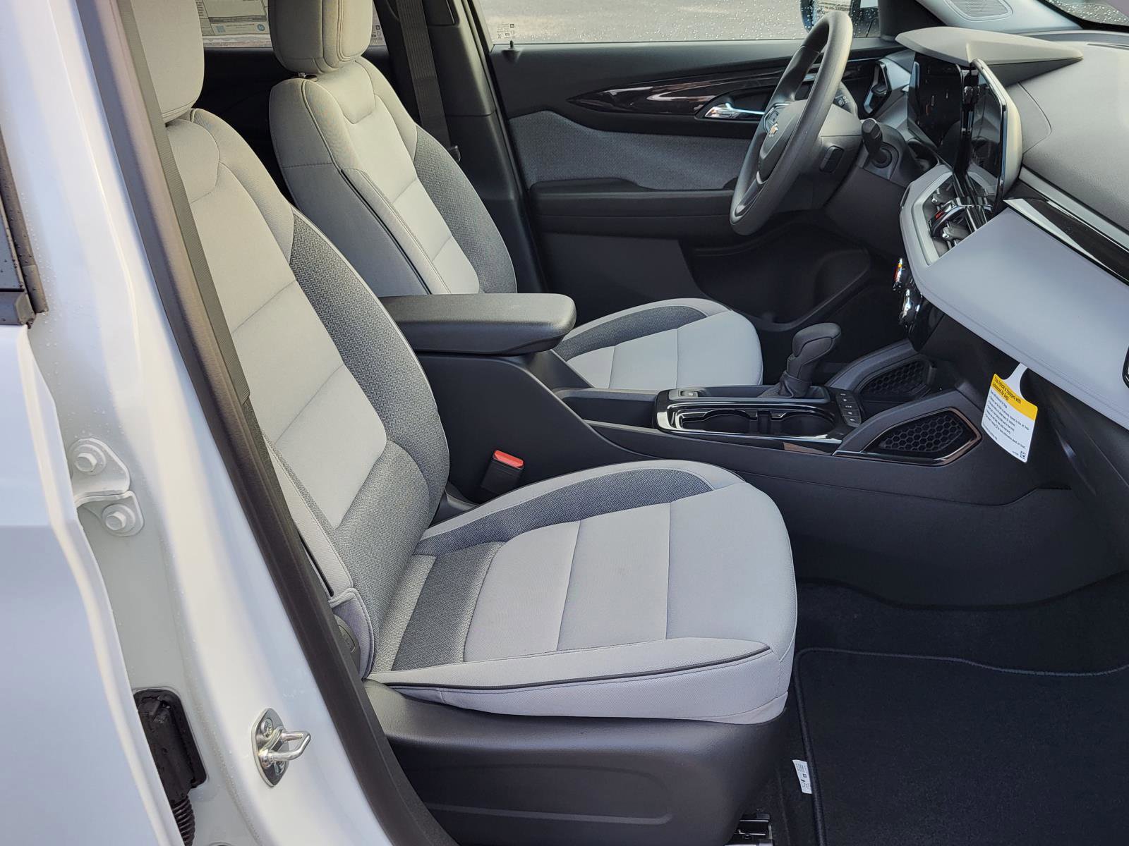 New 2026 Chevrolet TrailBlazer LT w/ LPO, Blackout Package image 10