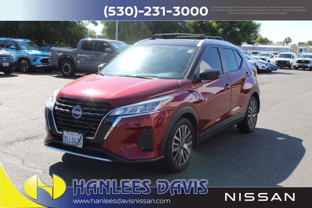 Used 2024 Nissan Kicks SV w/ Exterior Package FWD image 3