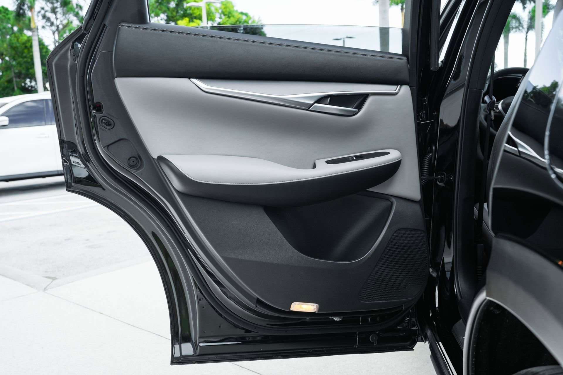 Used 2025 INFINITI QX50 Luxe image 29