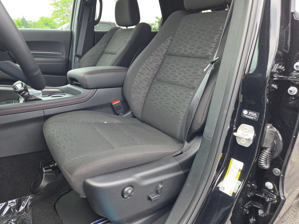 New 2026 Dodge Durango GT w/ Blacktop Package AWD/4WD image 29