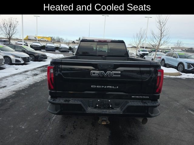 Used 2024 GMC Sierra 2500 Denali w/ Denali Reserve Package image 8