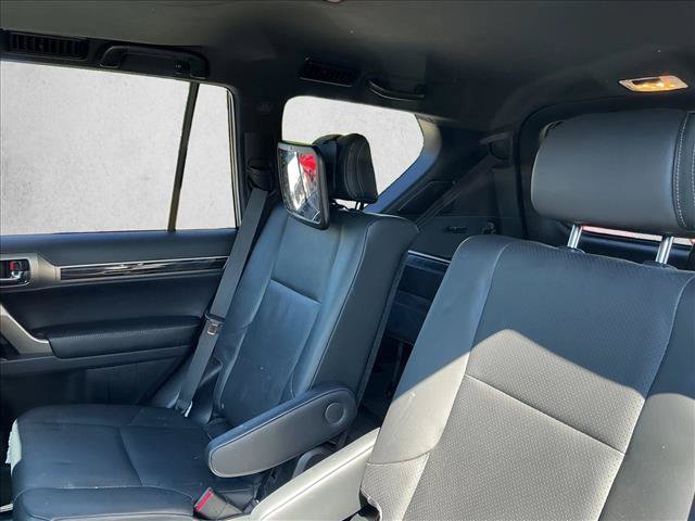 Used 2021 Lexus GX 460 Luxury w/ Sport Design Package AWD/4WD image 15