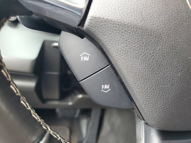 Certified 2019 Chevrolet Camaro LT RWD image 26