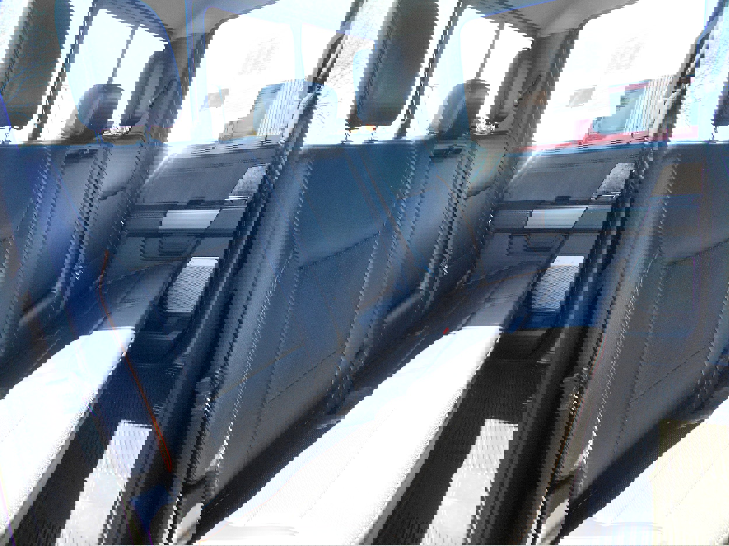 Used 2025 Ford F350 Lariat w/ Lariat Ultimate Package image 13