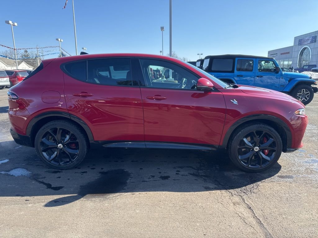 Used 2024 Dodge Hornet R/T w/ Track Pack image 2