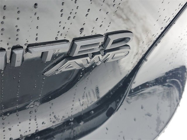 New 2026 Chrysler Pacifica Limited w/ Uconnect Theater Family Group image 6