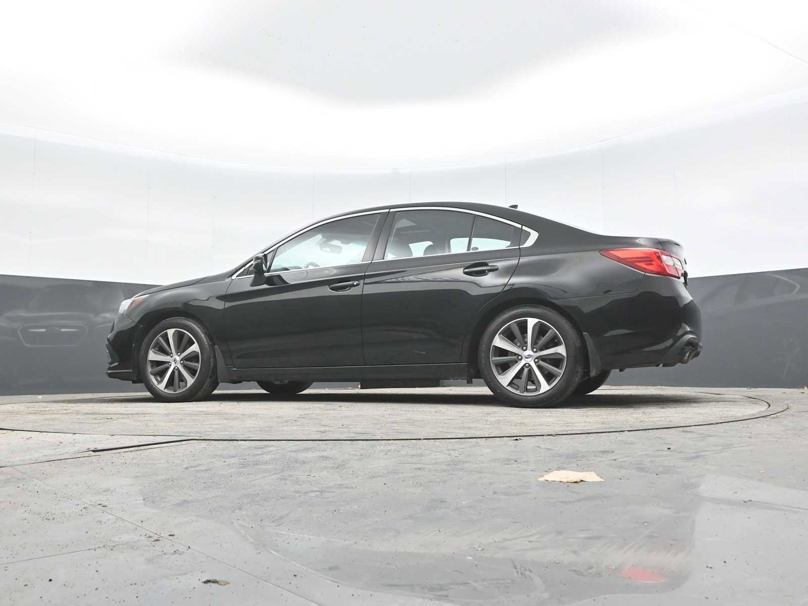 Used 2018 Subaru Legacy 2.5i Limited AWD/4WD image 41