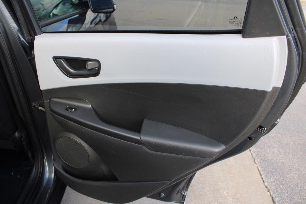 Used 2021 Hyundai Kona SEL w/ Cargo Package image 24