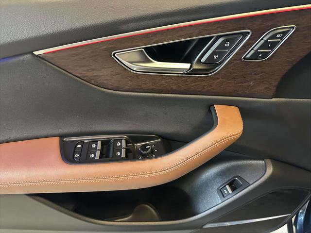 Used 2025 Audi Q8 Premium Plus w/ Premium Plus Package image 16