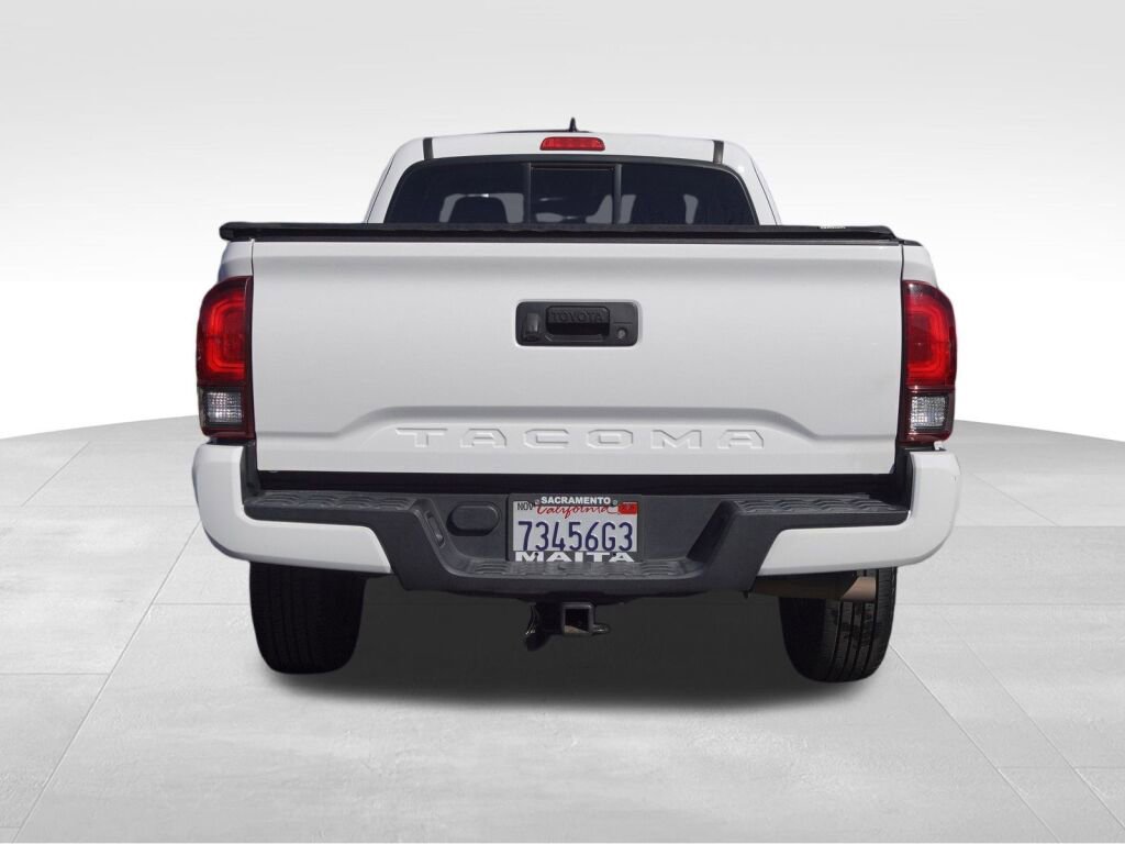 Certified 2019 Toyota Tacoma SR w/ SR Convenience Package image 4
