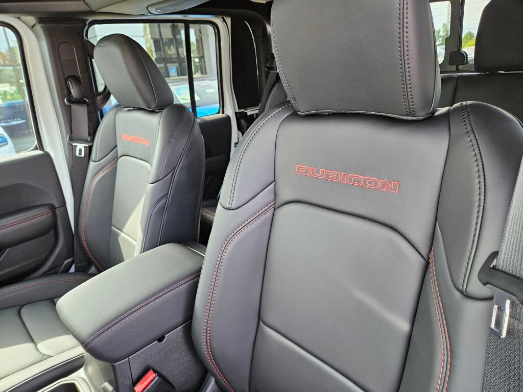 New 2026 Jeep Gladiator Rubicon AWD/4WD image 16