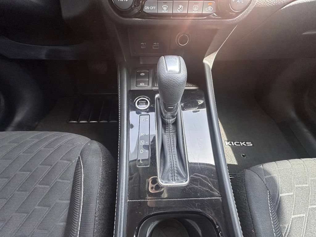 Certified 2022 Nissan Kicks SV FWD image 25