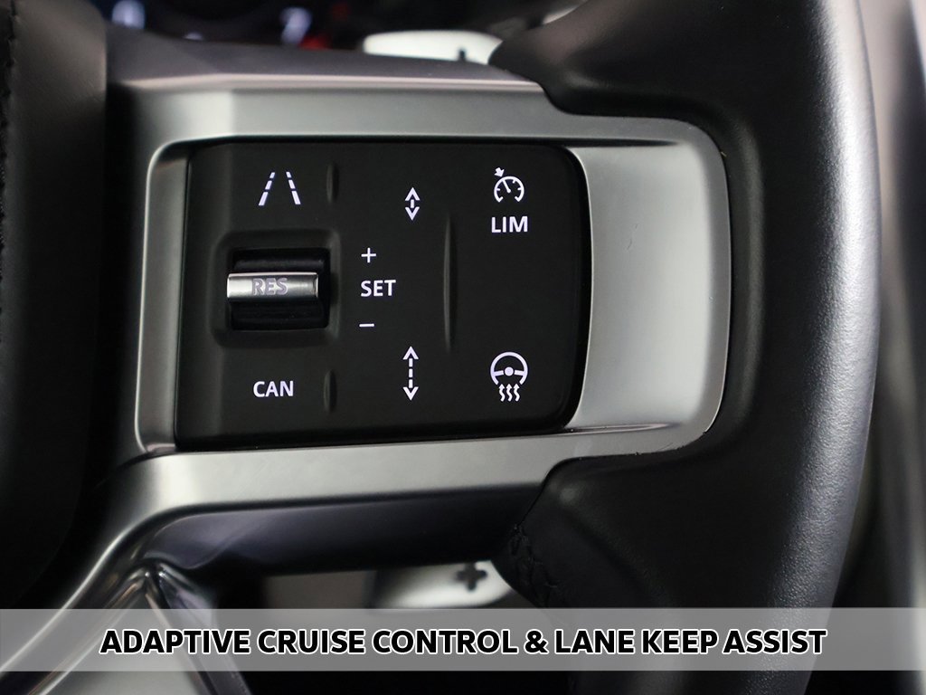 Used 2022 Land Rover Discovery HSE R-Dynamic image 6