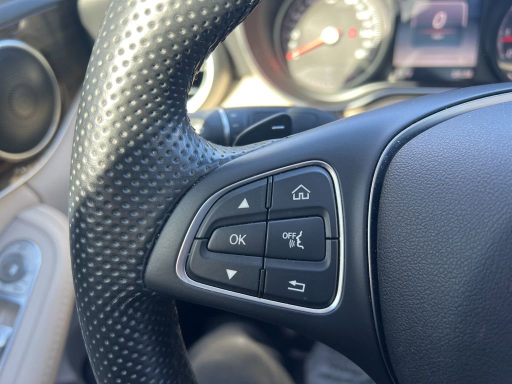 Used 2017 Mercedes-Benz C 300 4MATIC Sedan image 14