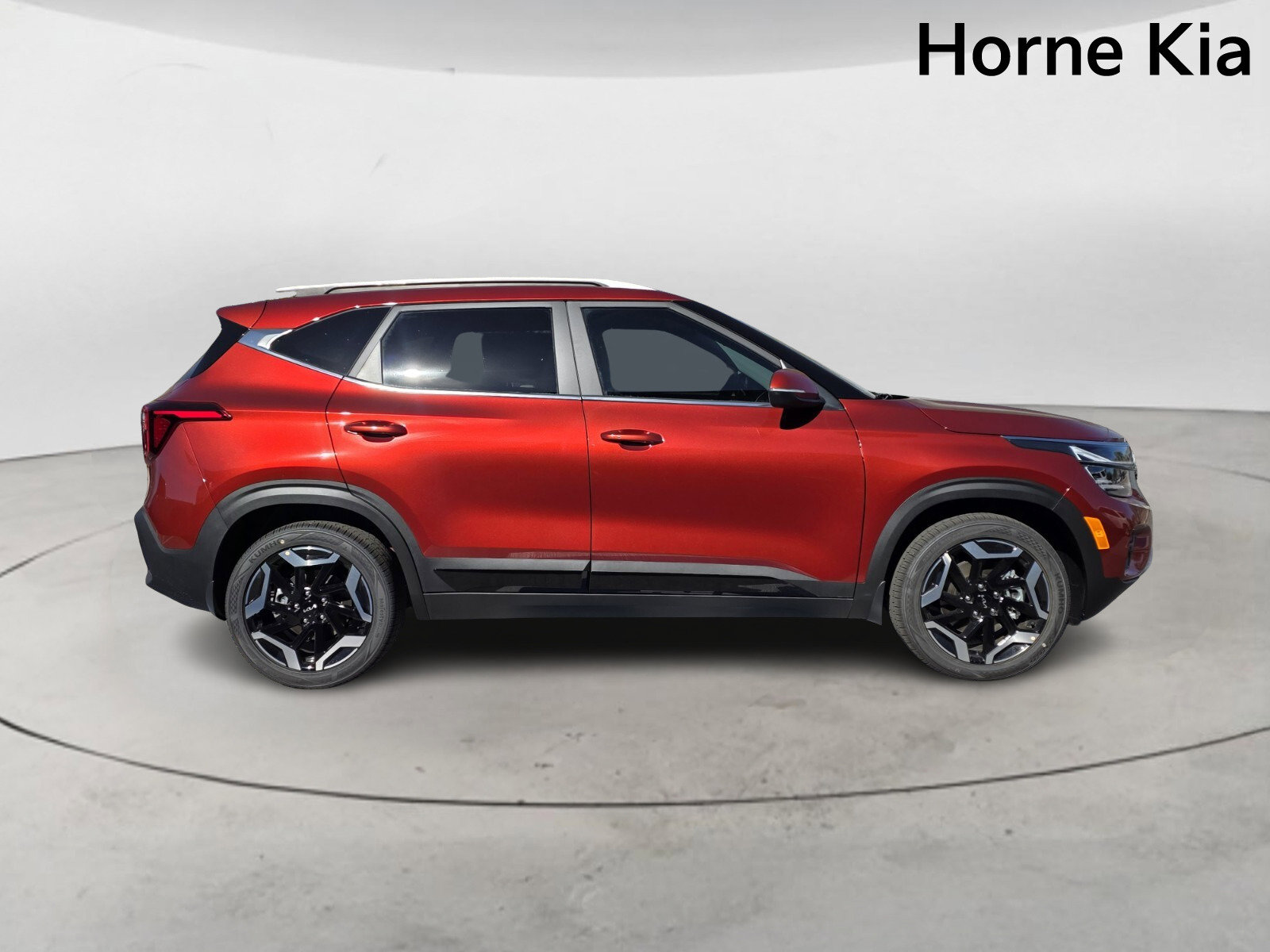 New 2026 Kia Seltos SX AWD/4WD image 3