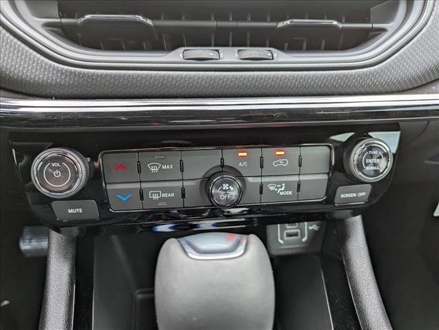 New 2026 Jeep Compass Latitude image 20