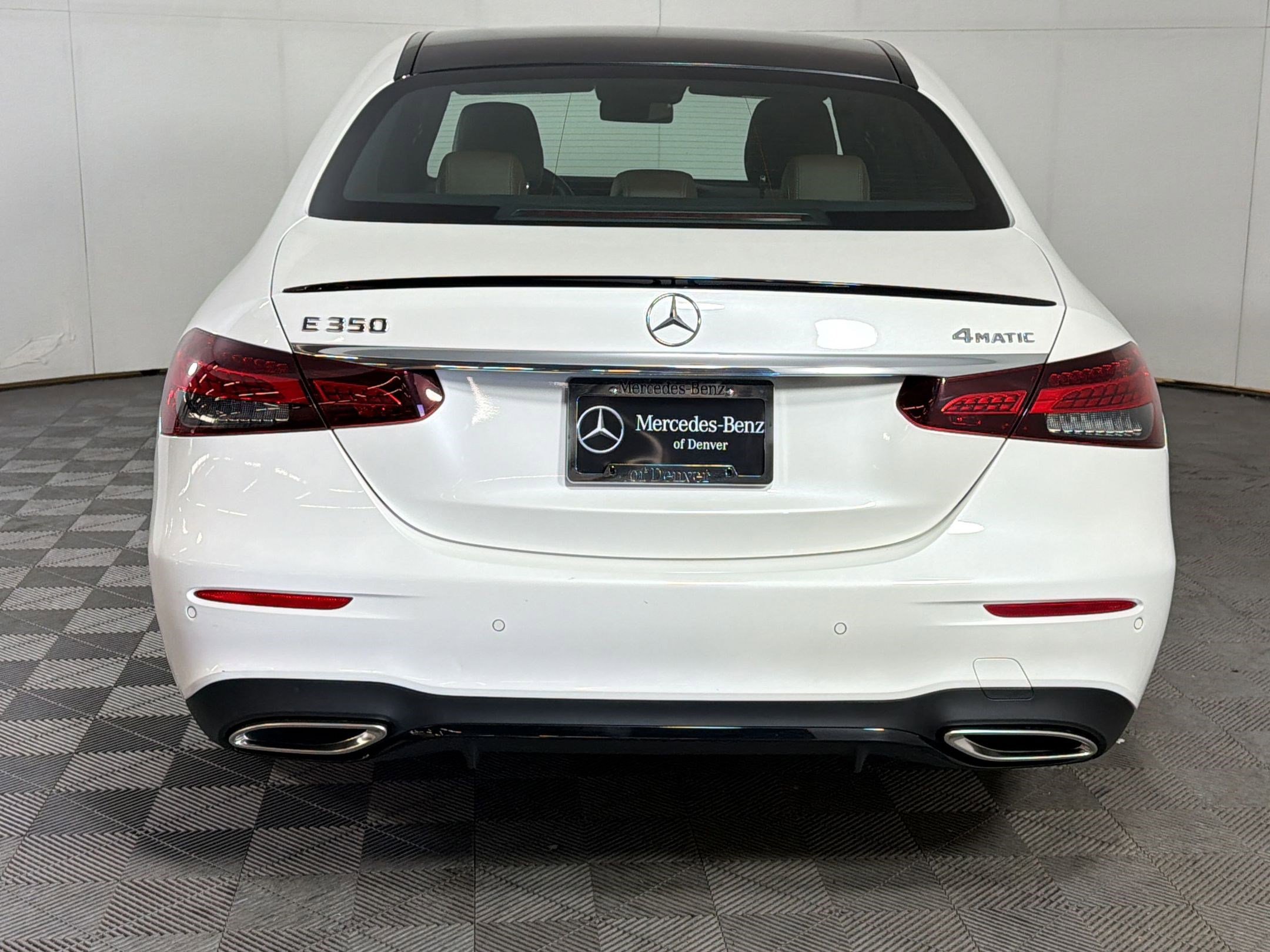 Used 2023 Mercedes-Benz E 350 4MATIC Sedan image 10