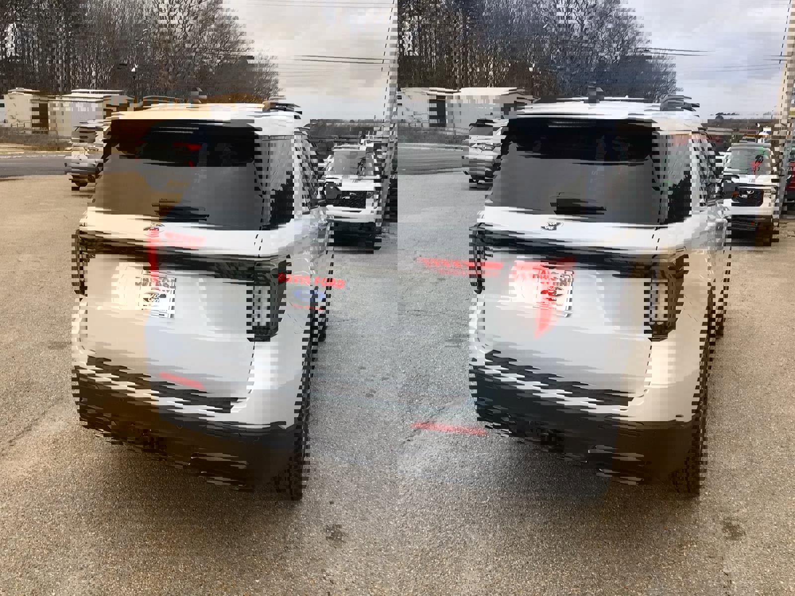 New 2026 Ford Explorer ST-Line w/ ST-Line Street Pack image 11