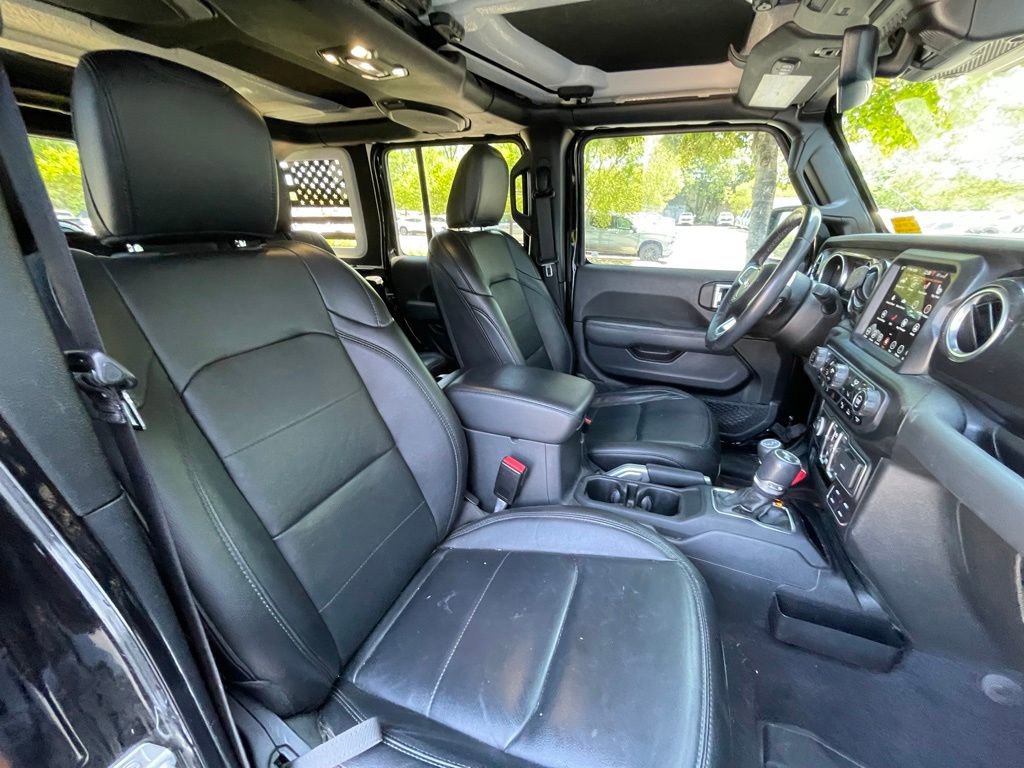 Used 2021 Jeep Wrangler Unlimited Sahara AWD/4WD image 30