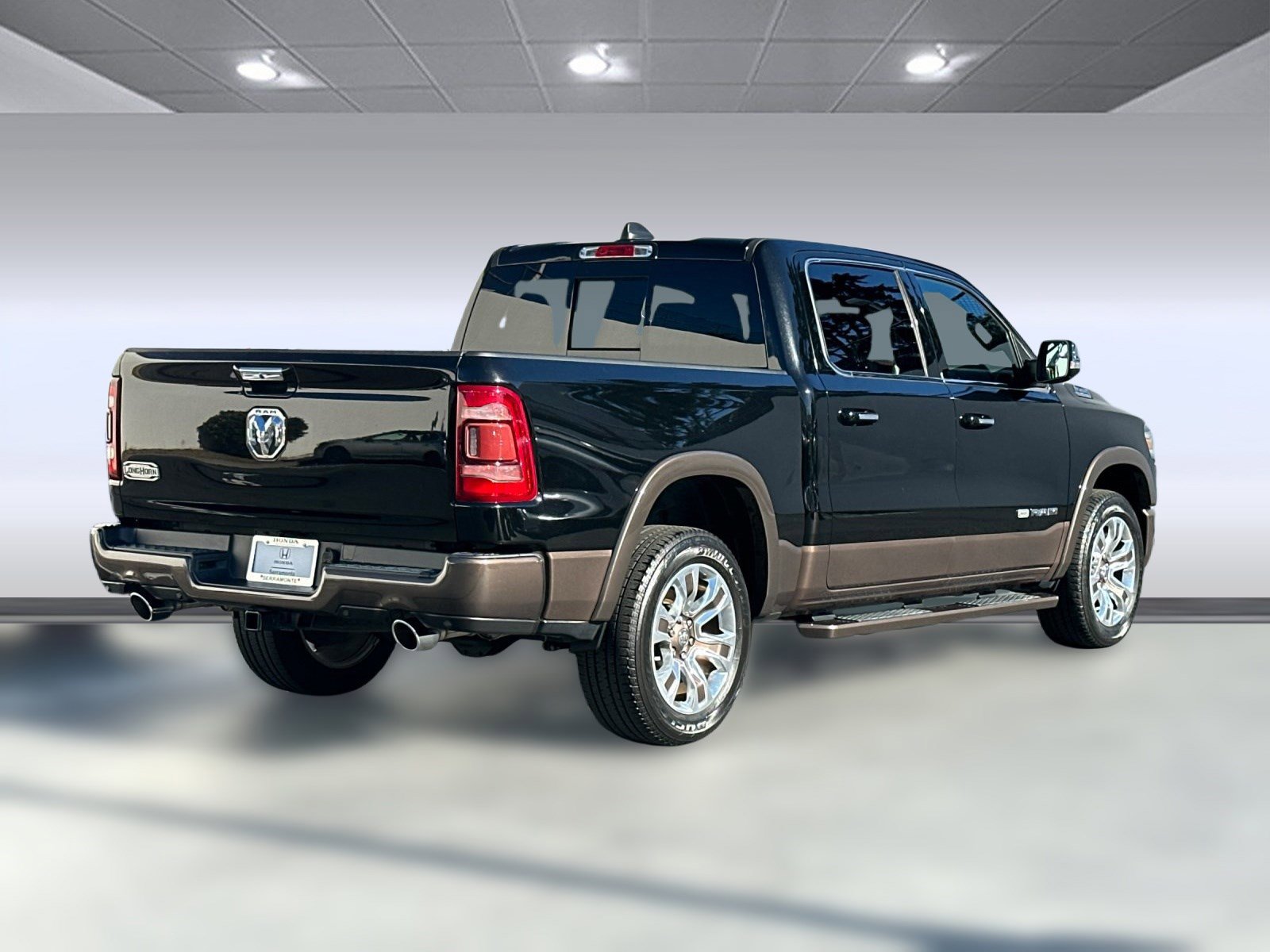 Used 2021 RAM 1500 Limited image 8