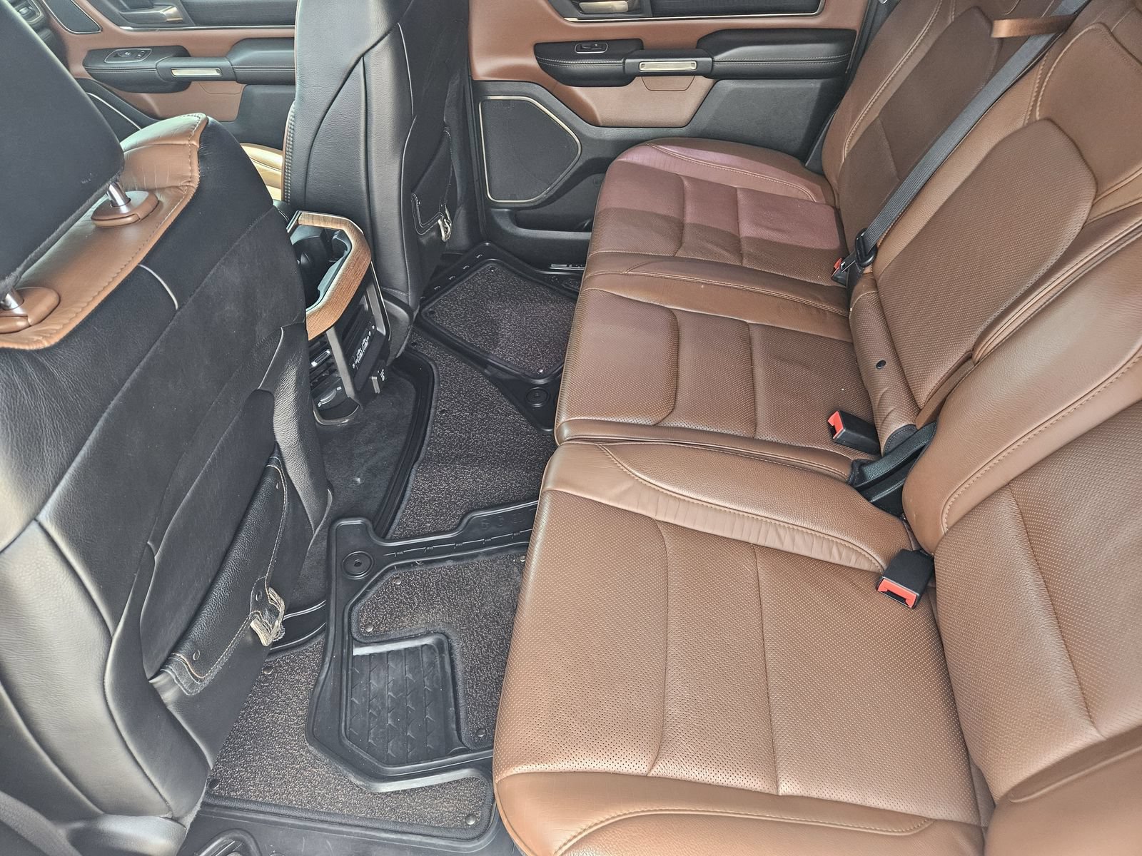 Used 2021 RAM 1500 Limited AWD/4WD image 33