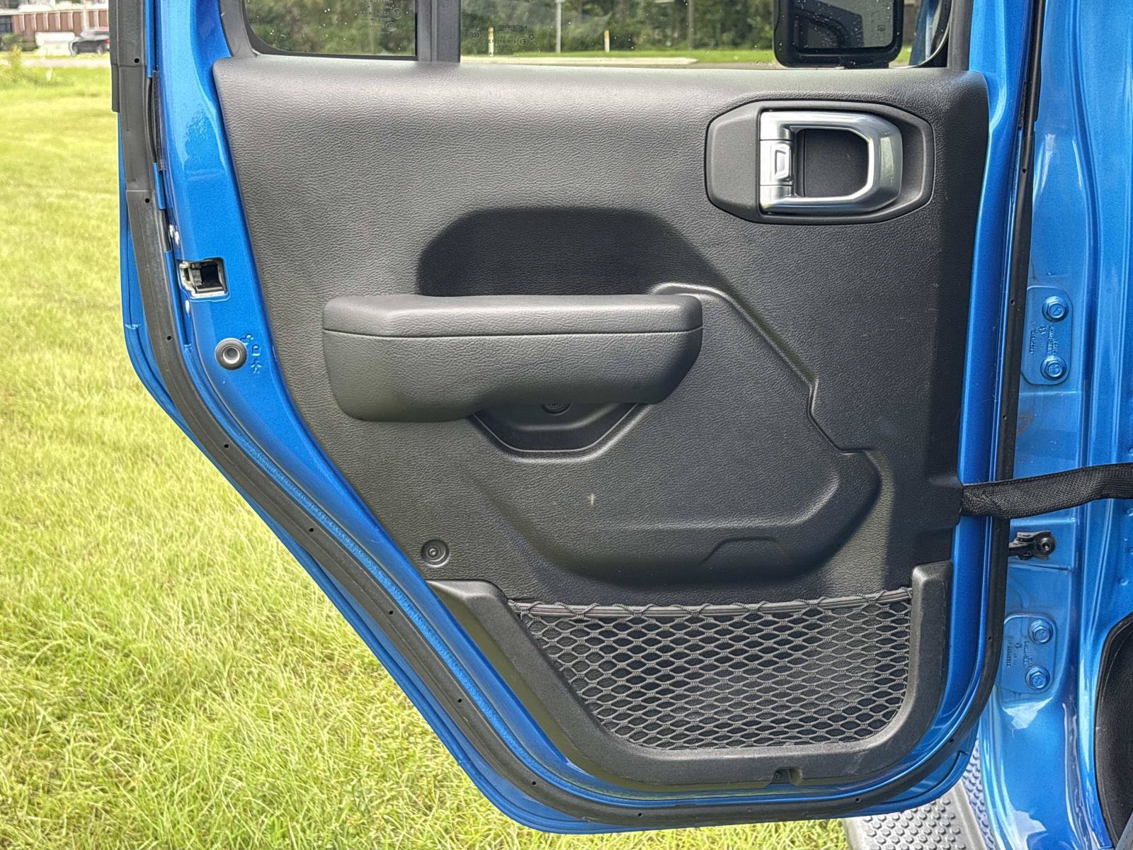Certified 2022 Jeep Wrangler Unlimited Sport AWD/4WD image 11