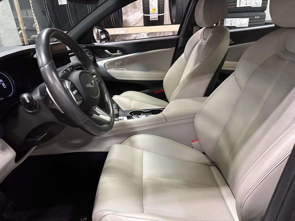 Used 2023 Genesis G70 2.0T AWD/4WD image 14