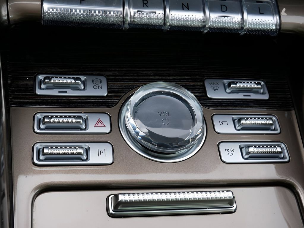 Used 2025 Lincoln Nautilus Black Label image 26