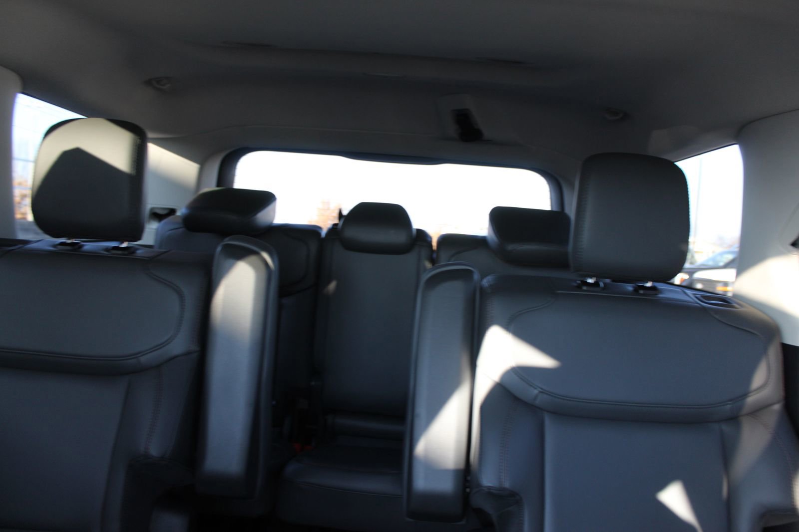 New 2025 Ford Expedition Active image 37