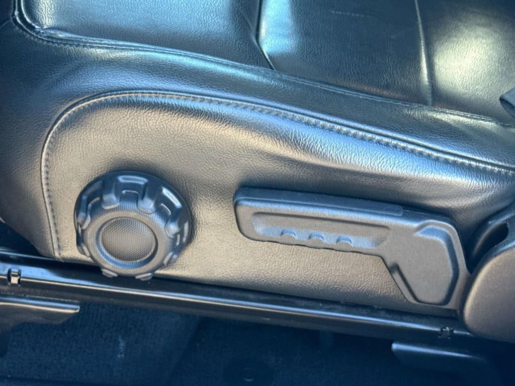 Used 2022 Jeep Gladiator Sport image 23