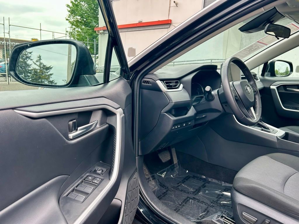 Certified 2024 Toyota RAV4 XLE w/ Convenience Package AWD/4WD image 9