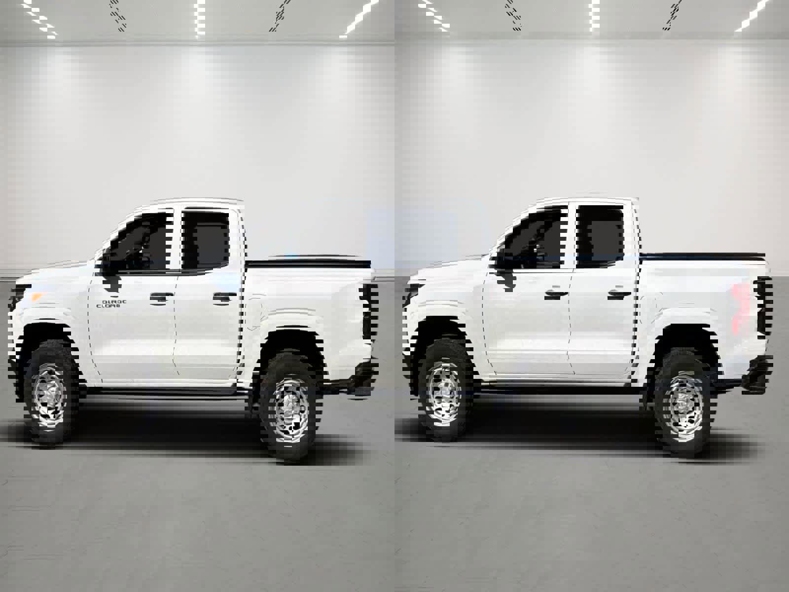 Used 2025 Chevrolet Colorado W/T w/ WT Convenience Package II image 2