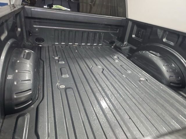 Used 2025 Ford F250 Platinum w/ FX4 Off-Road Package AWD/4WD image 15