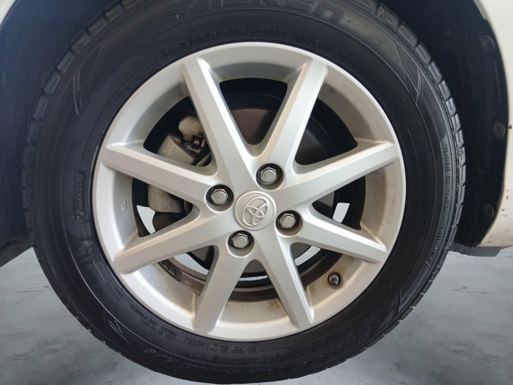 Used 2015 Toyota Prius C Four FWD image 14