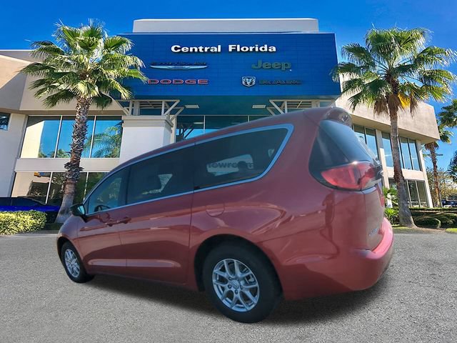 New 2026 Chrysler Voyager LX FWD image 7