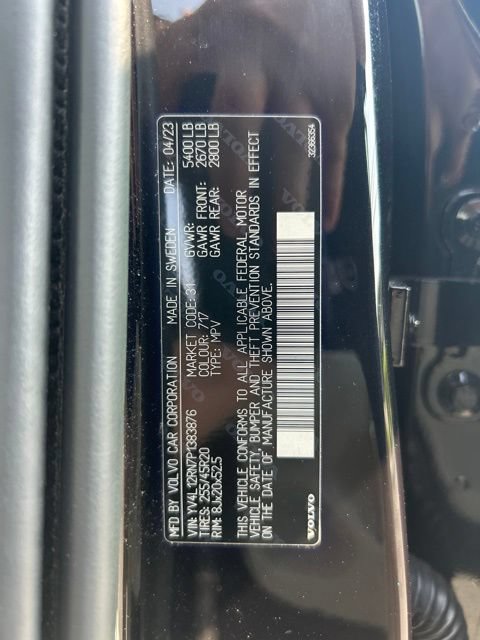 Certified 2023 Volvo XC60 B5 Plus w/ Climate Package AWD/4WD image 30