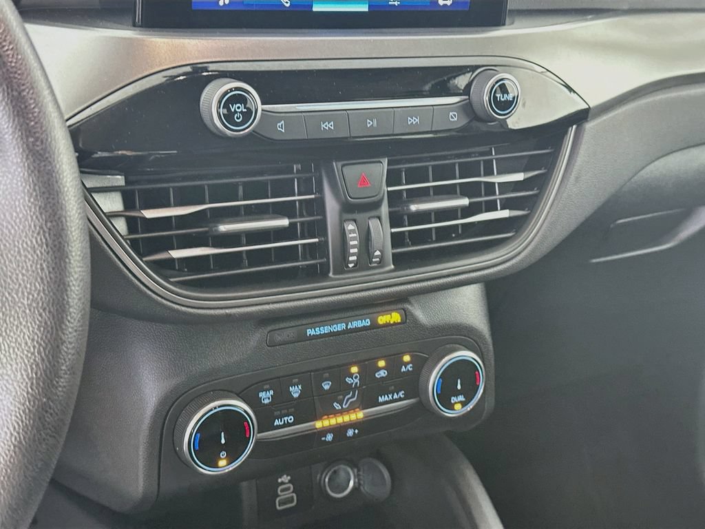 Used 2025 Ford Escape Active FWD image 18