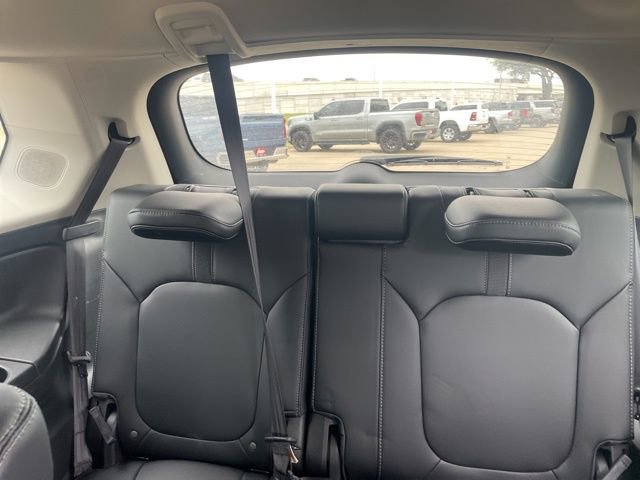 Used 2025 Honda Pilot Touring image 9