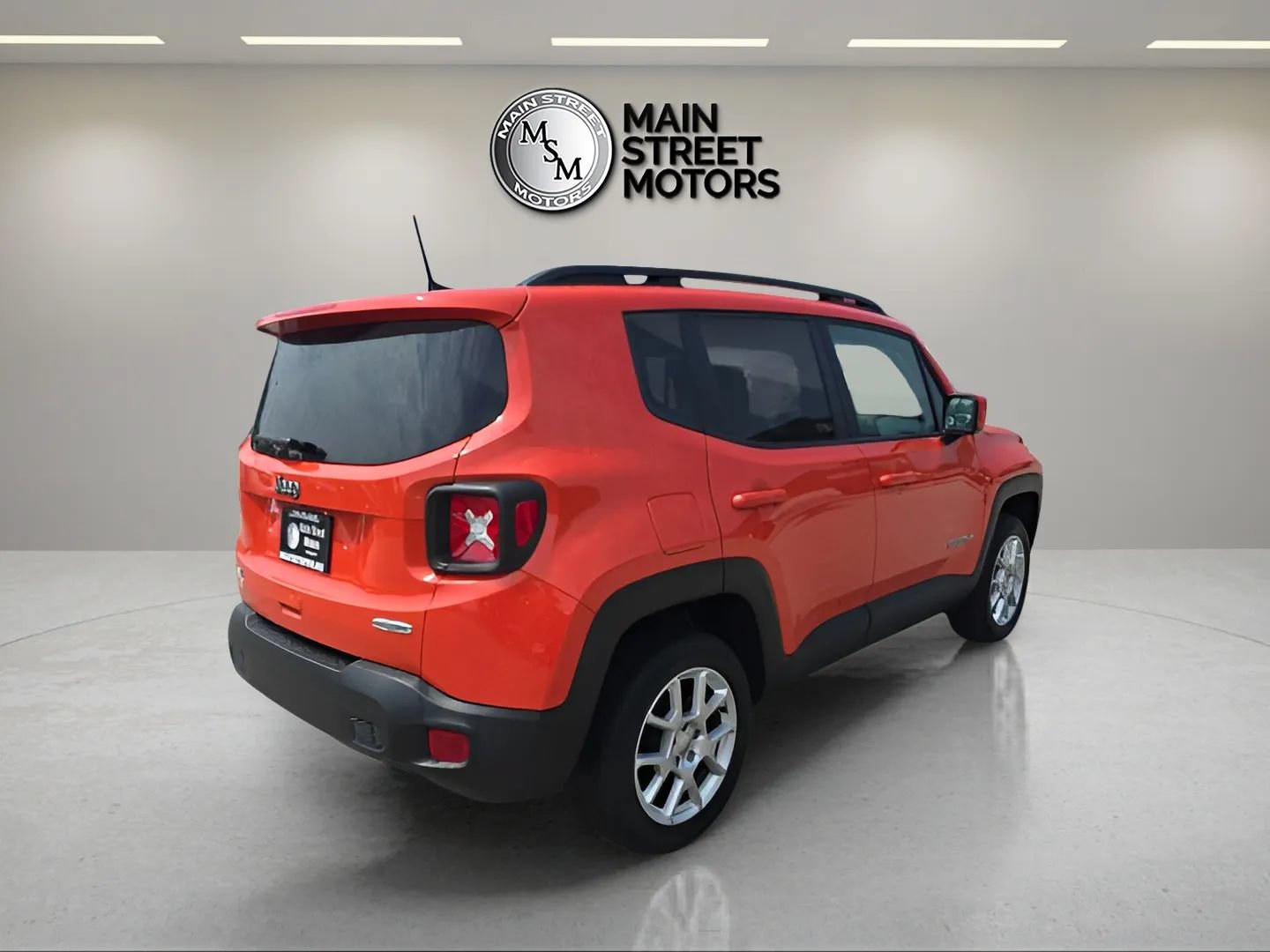 Used 2019 Jeep Renegade Latitude w/ Cold Weather Group AWD/4WD image 5