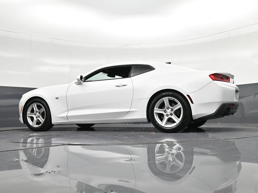 Used 2018 Chevrolet Camaro LS RWD image 36