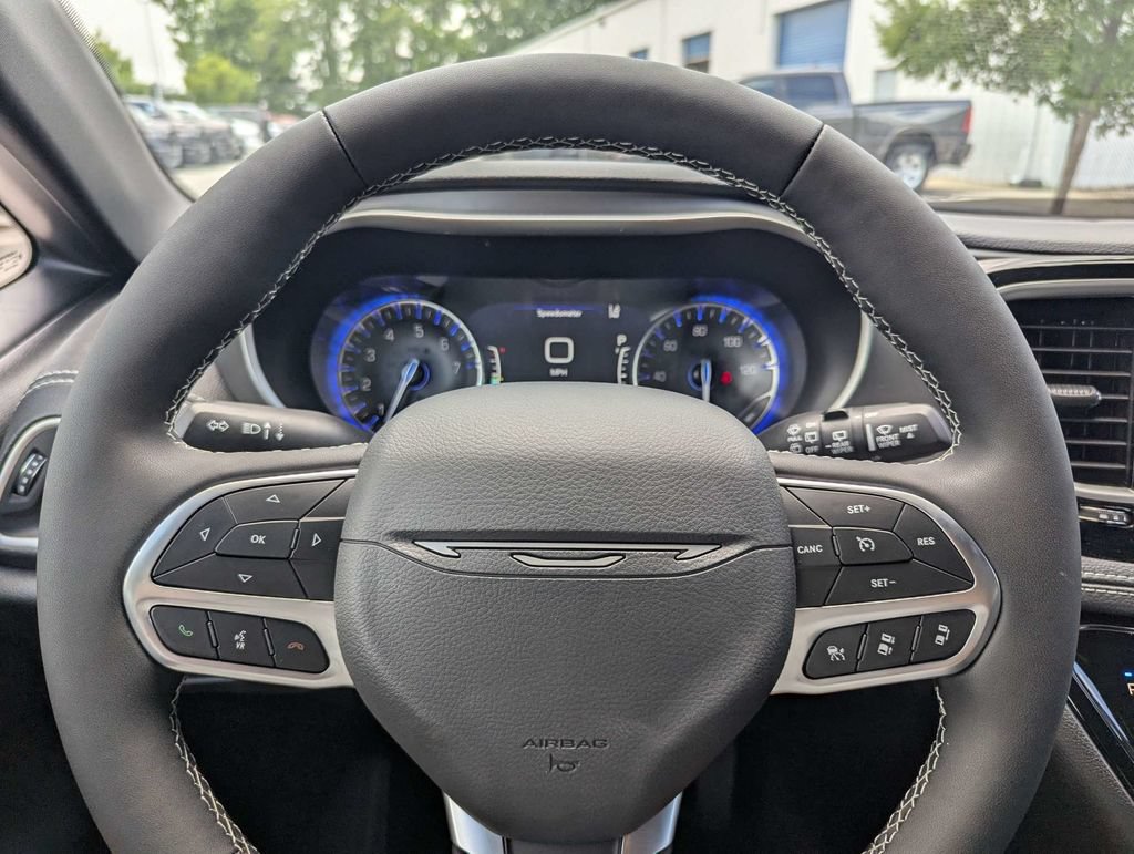 New 2027 Chrysler Pacifica Select w/ Family Tech Group FWD image 26