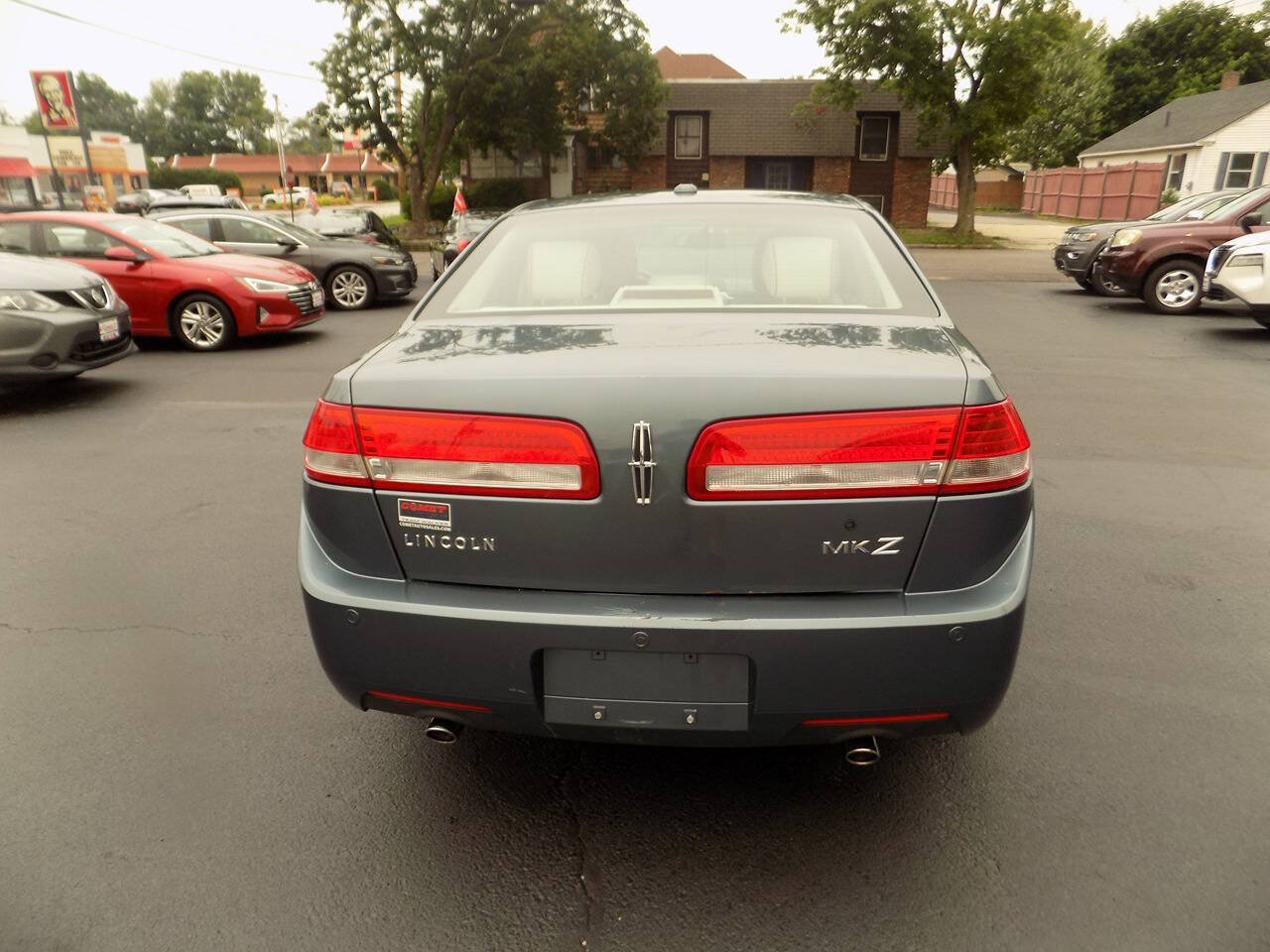 Used 2011 Lincoln MKZ FWD image 6