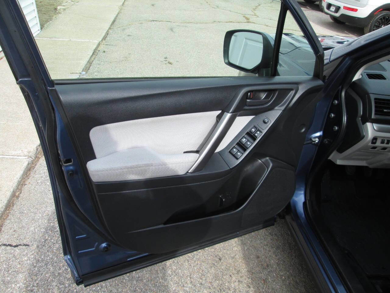 Used 2014 Subaru Forester 2.5i Premium image 13